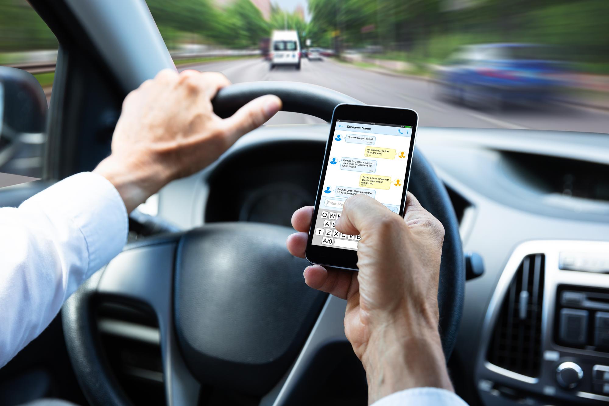 Police use lorry to catch Cambridgeshire drivers using mobile phone on A1