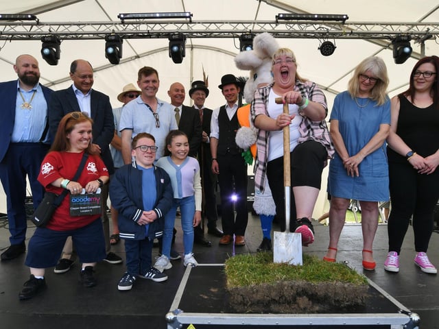 The opening ceremony performed by Clare Rimes.