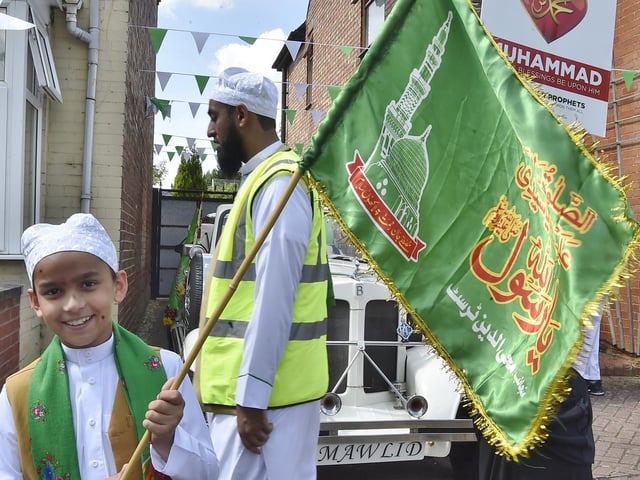 Holy march in the City to celebrate the birthday of the Prophet Muhammad from Aldermans Drive to Faizan-e-Madina mosque