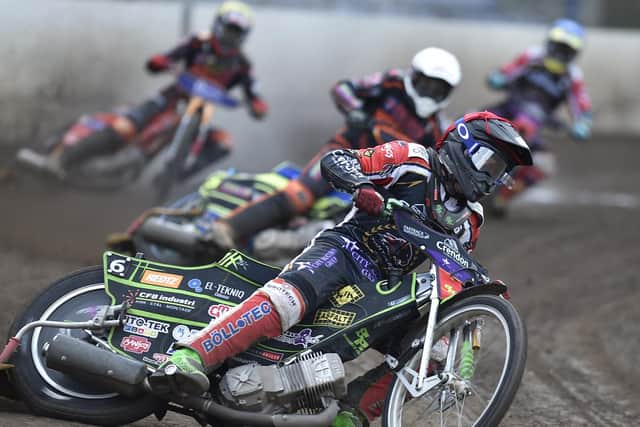 Benjamin Basso of Panthers leads heat 5 in the meeting against Wolverhampton, Photo: David Lowndes.