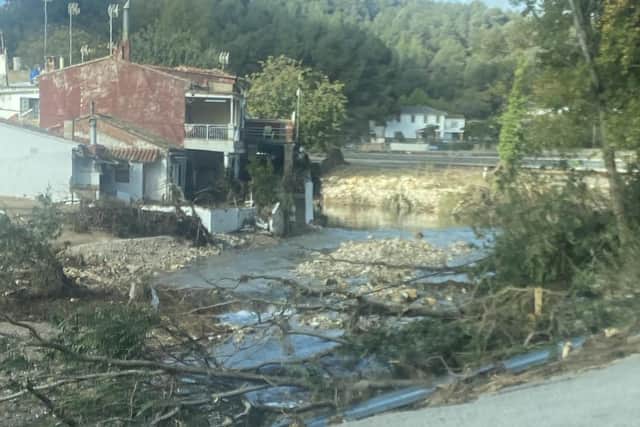 A scene of devastation. A photo of a damaged villa (not their own) taken from the roadside by Diana.