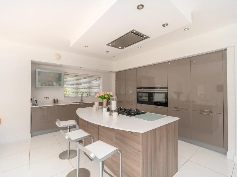Another view of the kitchen