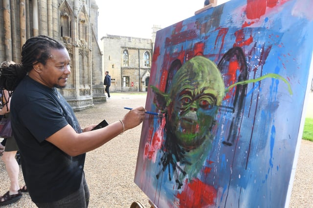 Tony Nero completing his Yoda artwork.