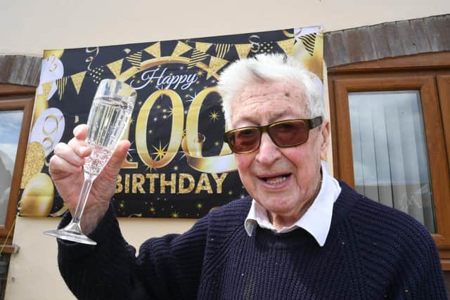 Bill Swann celebrates his 100th birthday with his neighbours at Thorpe Lea Road