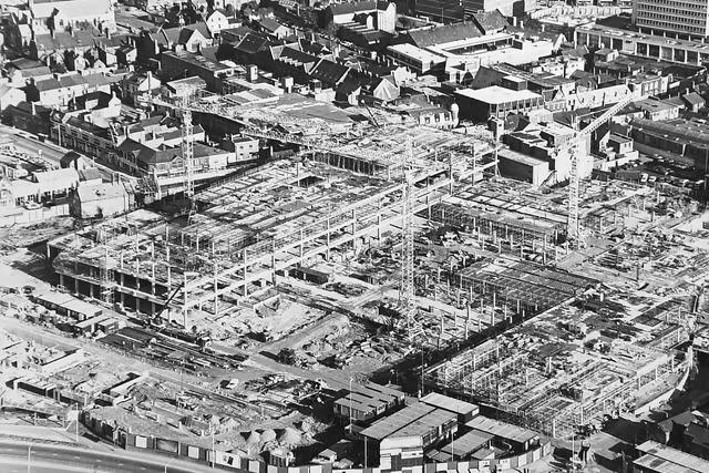 Queensgate under construction