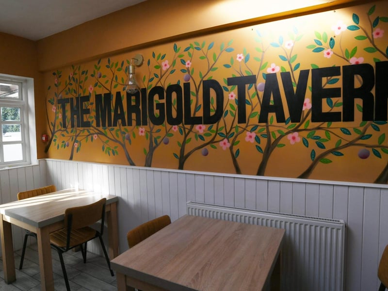 Brad Barnes dines at The Marigold Tavern at Eye Green