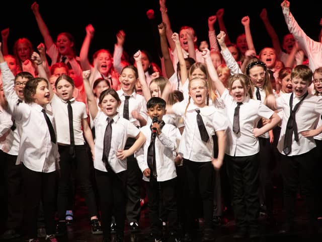 Rising Stars Musical Theatre Group on stage at the New Theatre with Showstoppers