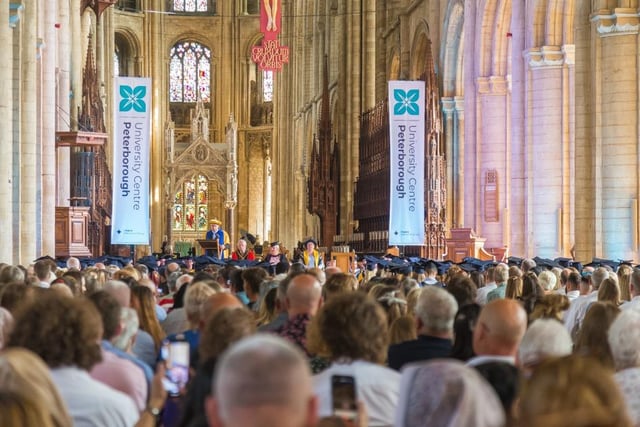 Officials, academics, graduates and guests in Peterborough Cathedral