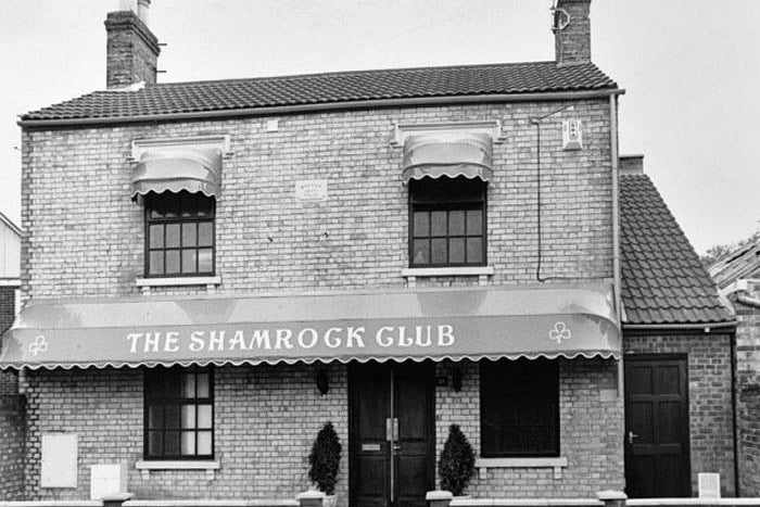 The Shamrock Club on Brook Street pictured in 1986. The building, which showcased many “soon to be famous” bands in the nineties, still stands today, having been converted to an Indian Restaurant in 2001.
