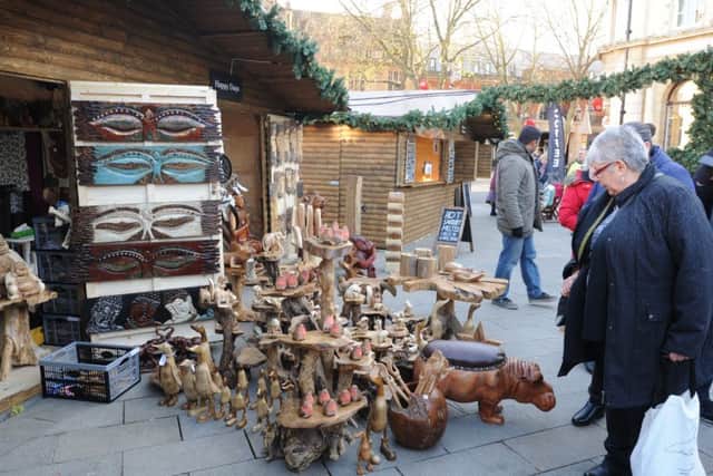 Christmas market on Cathedral Square. EMN-170812-192235009