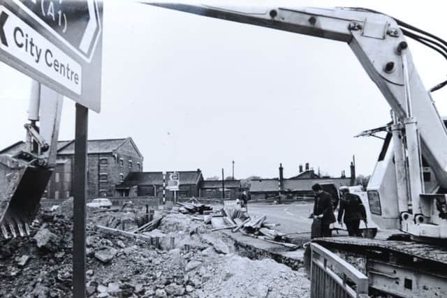 Queensgate roundabout