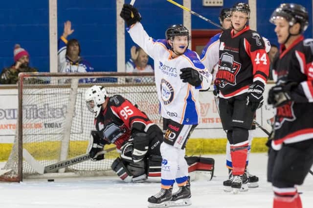 Glen Billing scored for Phantoms in Basingstoke.