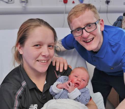 Christmas babies at the maternity unit   Peterborough City Hospital.
Ashley and Samantha Forde with their baby Joseph born 7.45pm Christmas day. EMN-171226-165227009