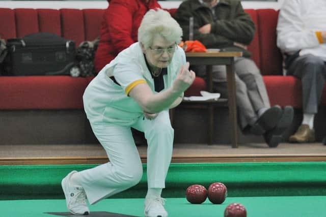 Elizabeth Wallace won two titles.