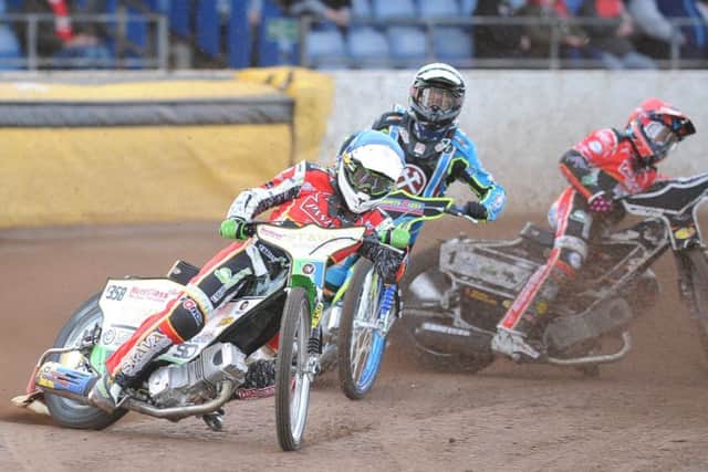 Emil Grondal leads the way against Lakeside in heat one. Picture: David Lowndes