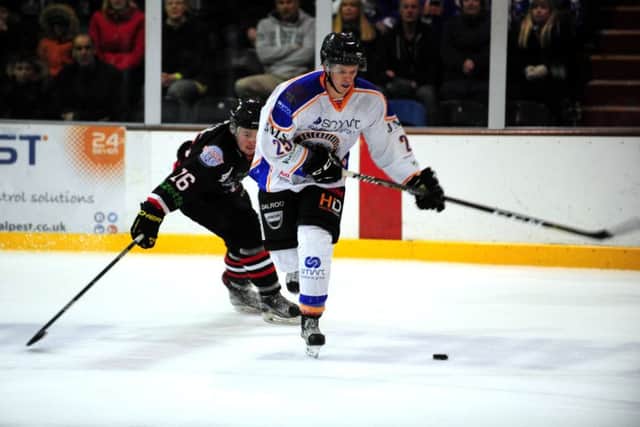 Ed Knaggs in action for Phantoms against Basingstoke. Photo: Alan Storer/Feral Marmot Films.