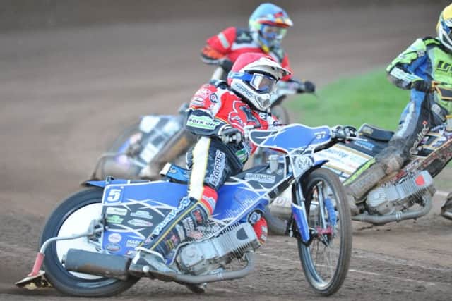 Chris Harris in action.