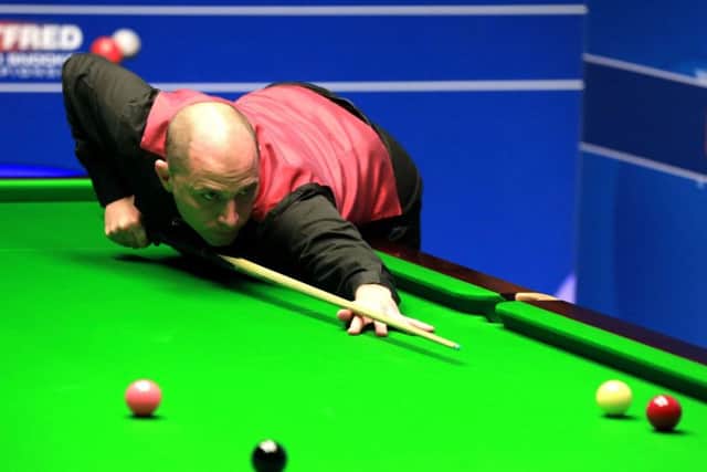 Joe Perry in action at the 2016 World Championships at the Criucible.