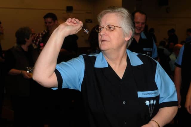 Sandra Greatbatch was a 3-0 winner.
