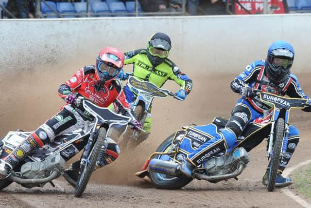 Scott Nicholls (left) and Ellis Perks lead for Panthers in heat one. Photo: David Lowndes.
