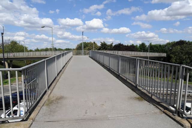 Rhubarb Bridge EMN-170815-173050009