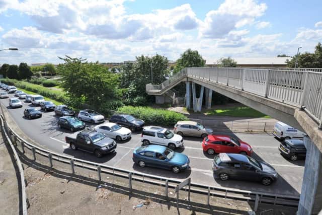 Traffic near Rhubarb Bridge