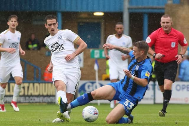 Jamie Walker saw this early opportunity well saved. Photo: Joe Dent/theposh.com.