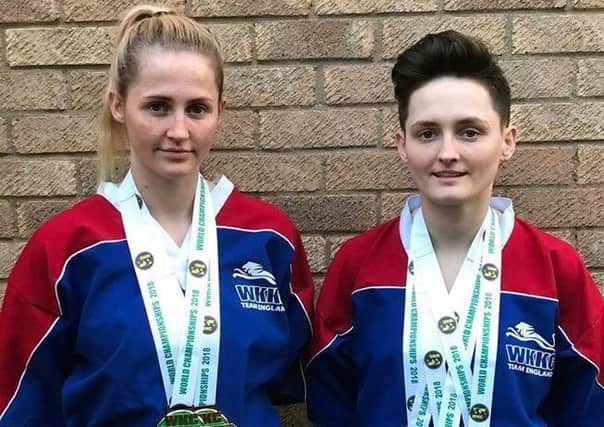 Bethany and Lianne Jones with their World Championship medals.