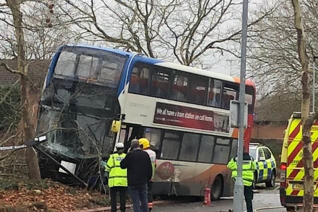 The scene of the bus crash - Photo: @andysimmo88