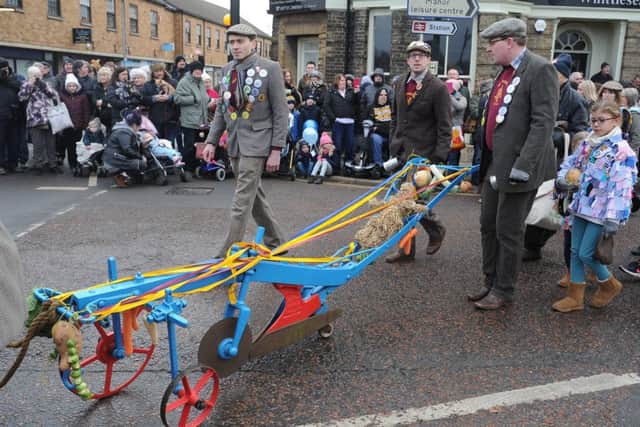 Straw Bear Festival at Whittlesey 2019 with Morris  Dancing in Market Street EMN-190119-121708009
