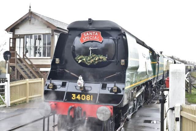 Santa Special at Nene Valley Railway, Wansford. EMN-180112-173037009