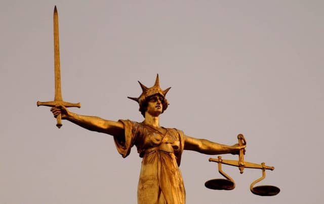 Court news. NNL-160706-163936001