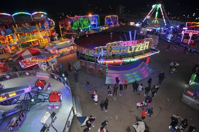 Fairground rides at Fair Meadow car park EMN-190316-170943009