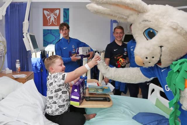 Posh at the Amazon Children's Ward