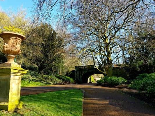 Temperatures have risen over the past few days, but will the weather over the Easter Bank Holiday weekend be sunny and warm or cold and grey?