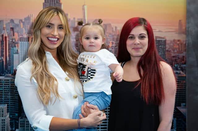 Ferne McCann meets bloggers and the public at launch of Summer in the City Event. Ferne took pictures with the public like Wynter (18mnths) and Mum Lucie from Boston.
Queensgate Shopping Centre, Peterborough
Saturday 04 May 2019. 
Picture by Terry Harris. THA