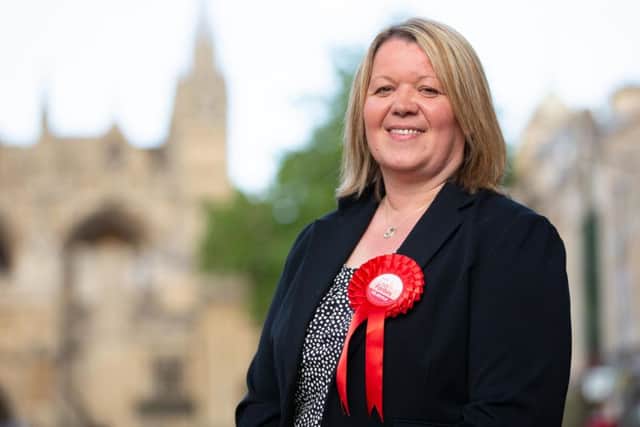 Lisa Forbes THA