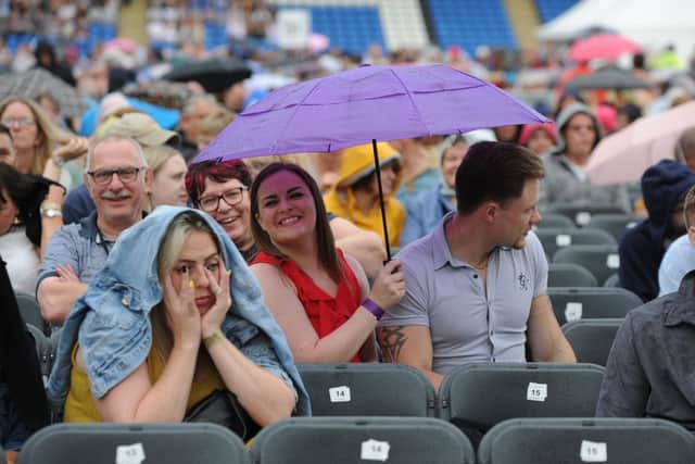 Tom Jones concert at the Weston Homes Stadium, London Road. EMN-191107-225249009