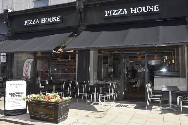 Rinaldo Fasulo re-opens the Pizza House in Cowgate EMN-190722-120932009