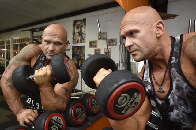 Bodybuilder Alex Bolshunov training at Fengate Gym EMN-190611-085808009