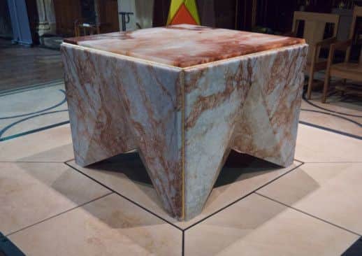 The alter made for King Richard III's internment by Market Overton marble specialist James Elliott. EMN-150325-121645001