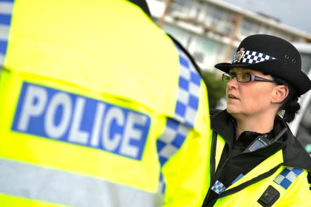 Police ENGSUS00120130402110851