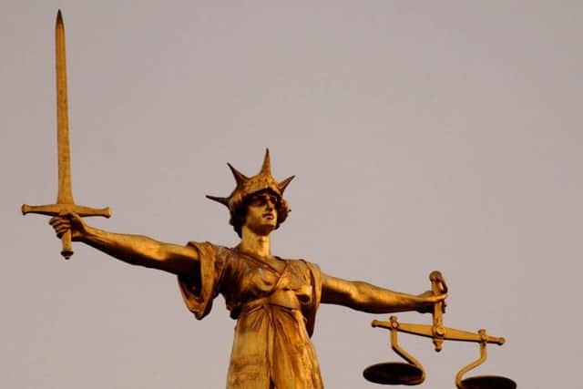 Court news. EMN-150910-150125001