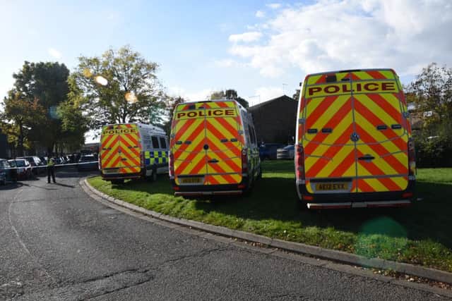 Police at the seige at Watergall, Bretton EMN-151020-182408009