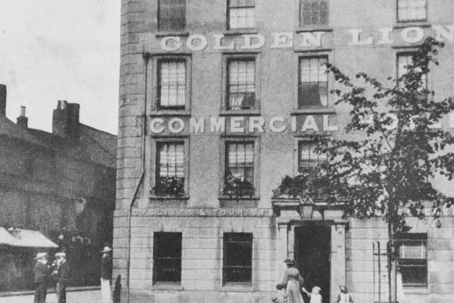 When was this picture of the Golden Lion taken?