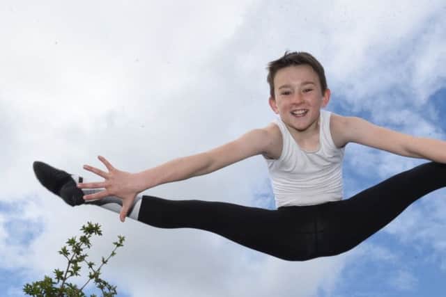 Stilton ballet star Felix Brook (10) EMN-161004-200953009