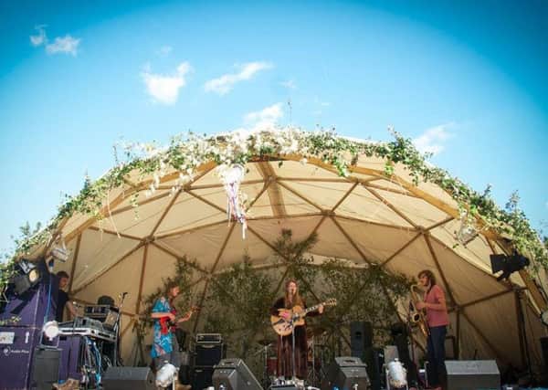 The Smugglers Festival main stage. Photo: Tilly May 8G0WfTxiMyhthohapikY