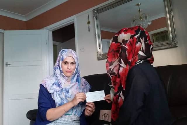 Nurun hands over the cheque