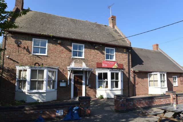 The Fox Inn at Folksworth EMN-160831-081315009
