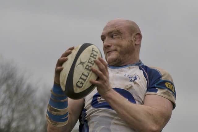 Pete Kolakowski has signed for the Lions.